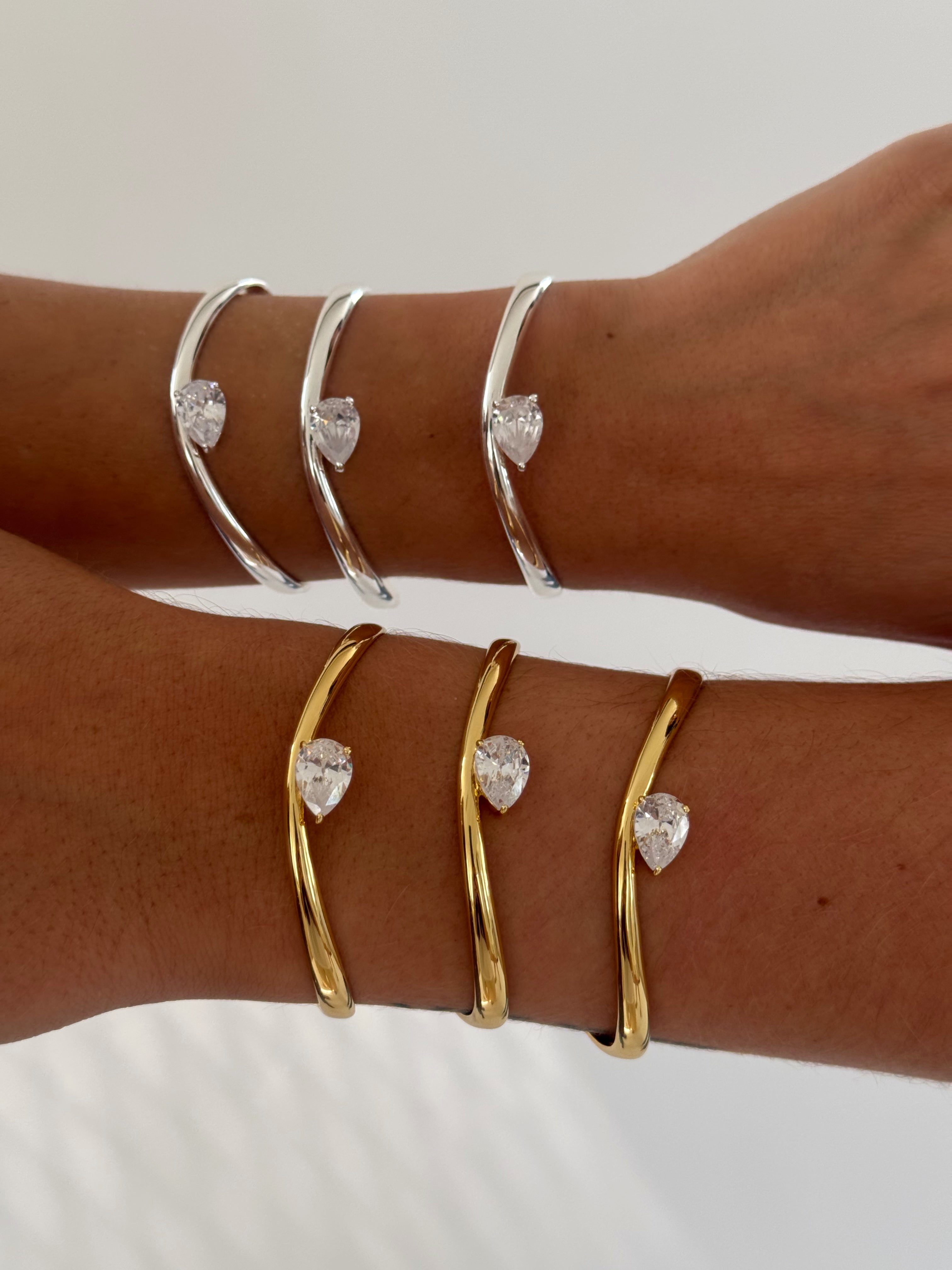 ALEXA CUFF BRACELET