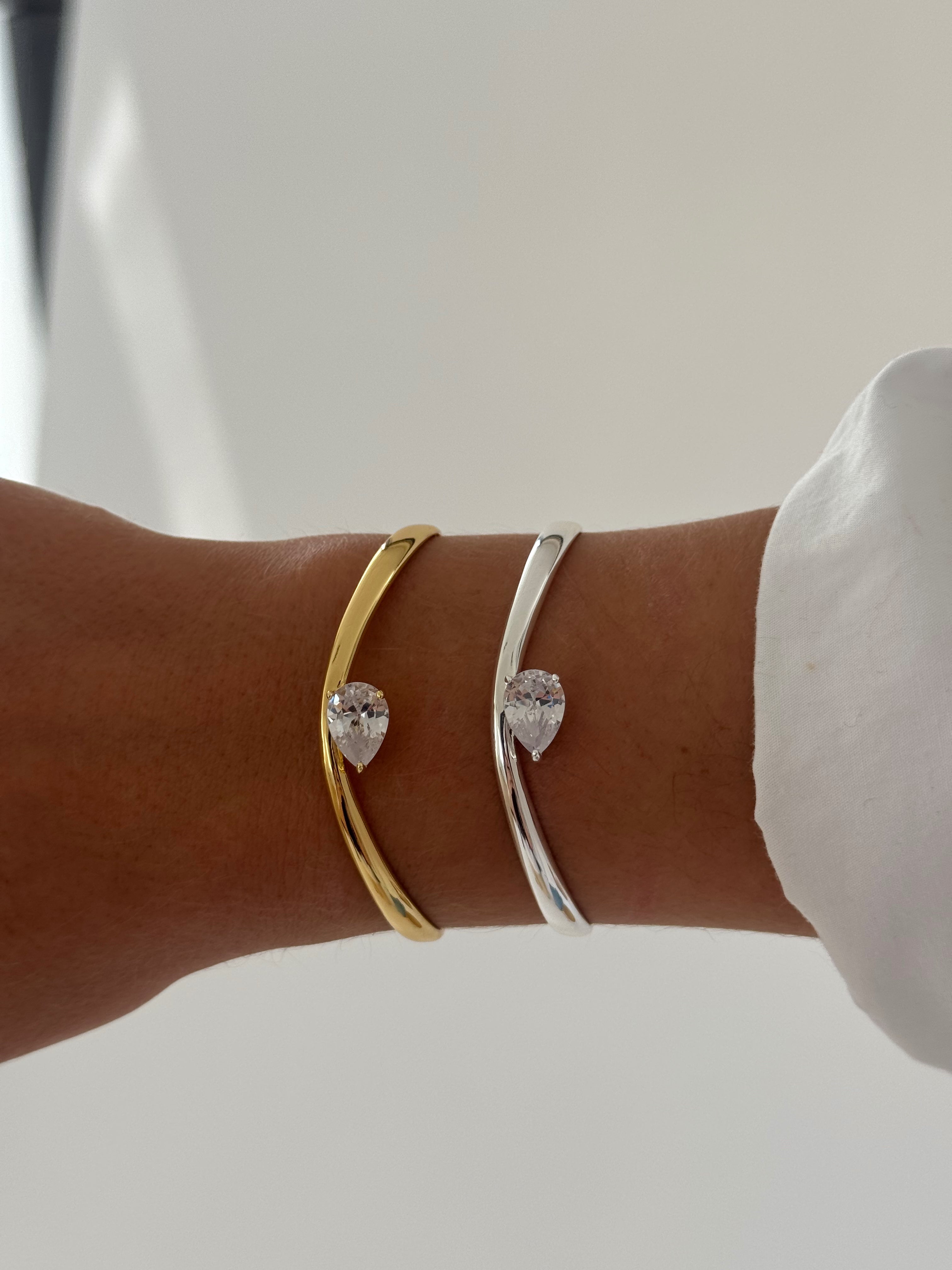 ALEXA CUFF BRACELET
