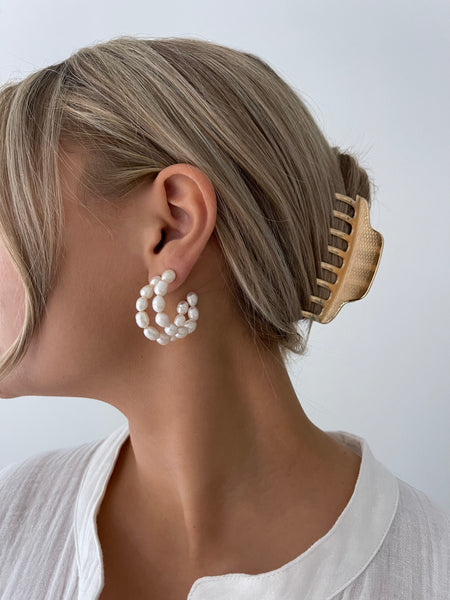 ウルフサーカス新品箱付き⭐️PEARLHOOPS LARGEサークルパールピアス ウルフサーカス新品箱付き⭐️PEARLHOOPS LARGEサークルパールピアス